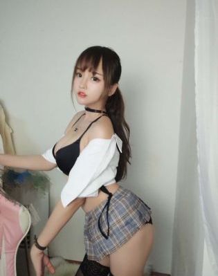 在你身边笑对明天