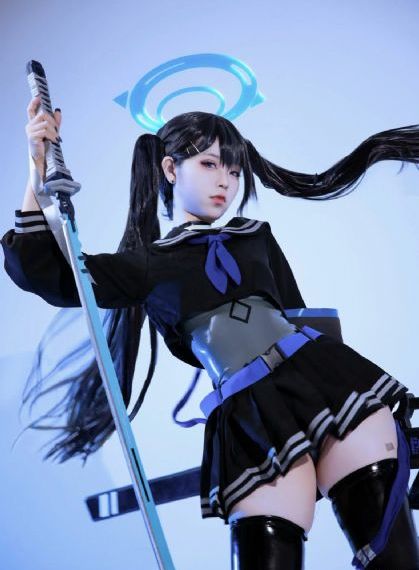 假秘书的完美契约