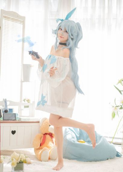娇藏蔷薇