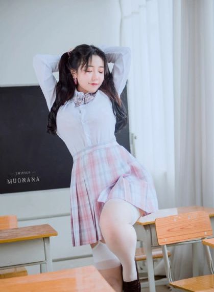 尾二一届口罩小姐选举