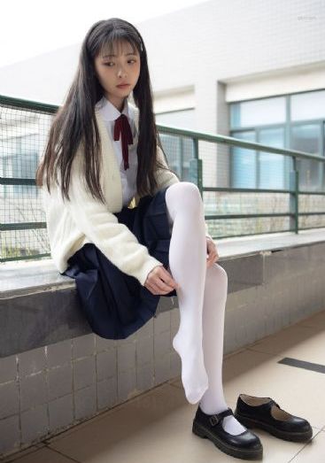 红天鹅