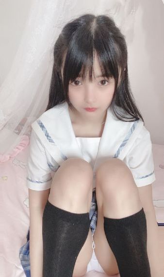 身骑白马