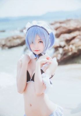 洪流